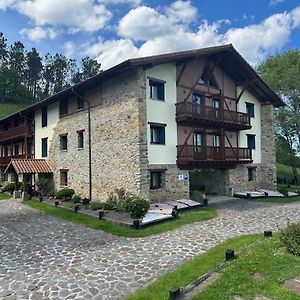 Hotel-Apartamento Rural Atxurra